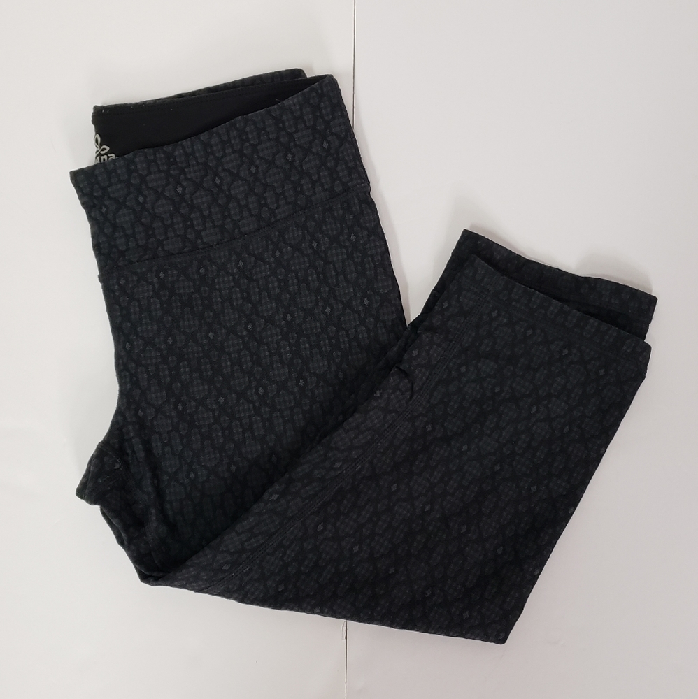PRANA Textured Cropped Capri Leggings.  Size S
